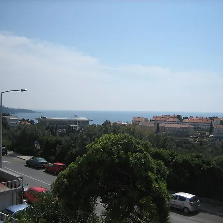 Apartment Topolo *